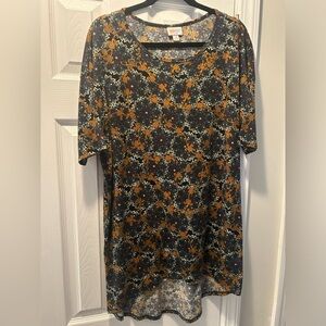 LuLaRoe 3/4 sleeve shirt